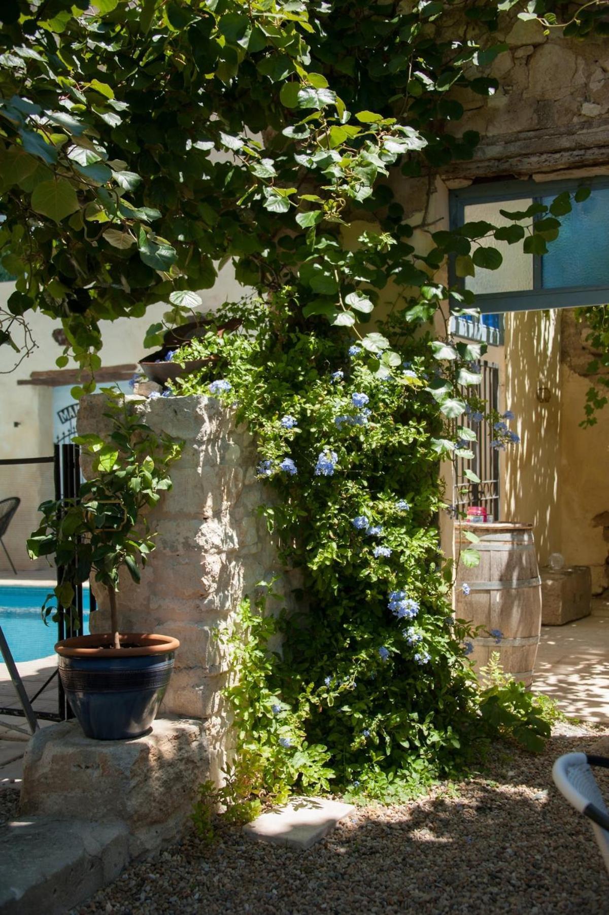 Maison Pelissier Bed And Breakfast With Sweeming Pool Cuxac-d'Aude Bagian luar foto